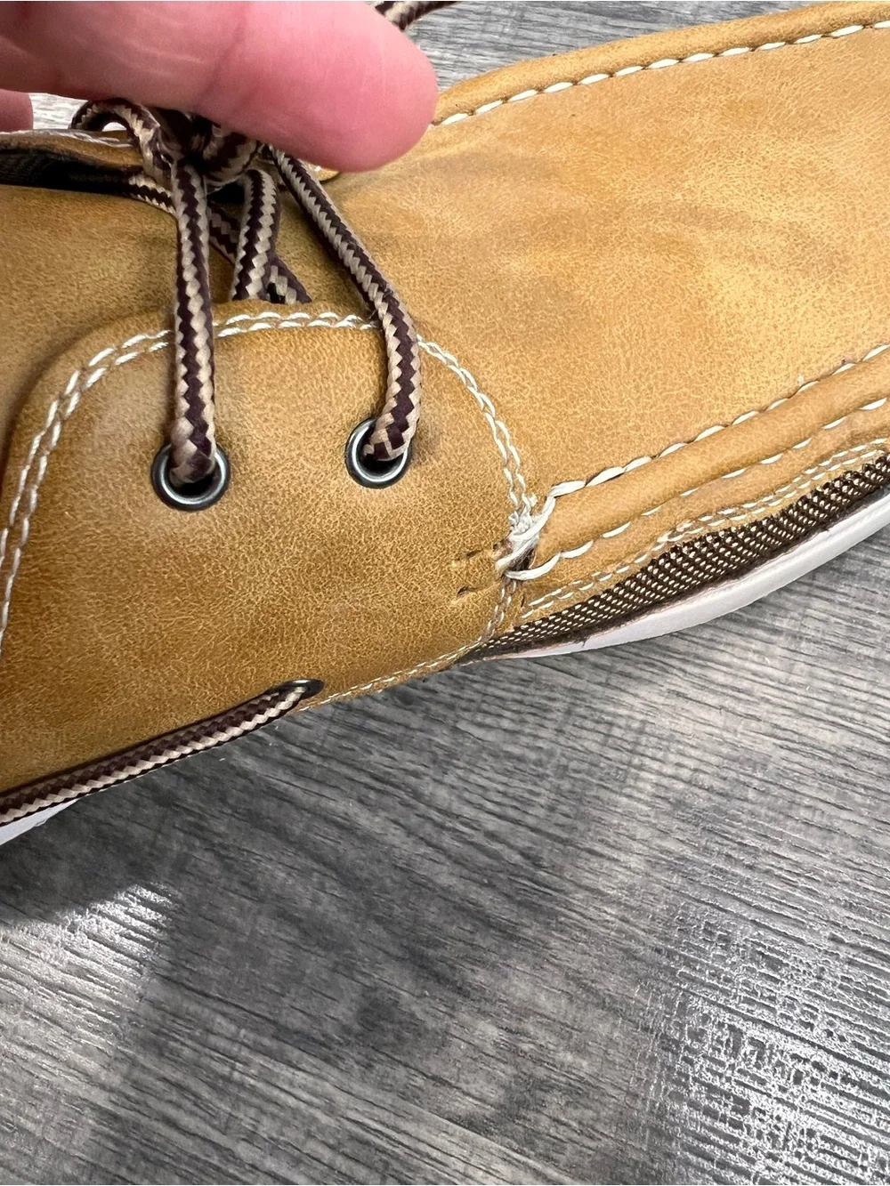 Men's Tan Boat Shoes with Lace-Up Comfort
